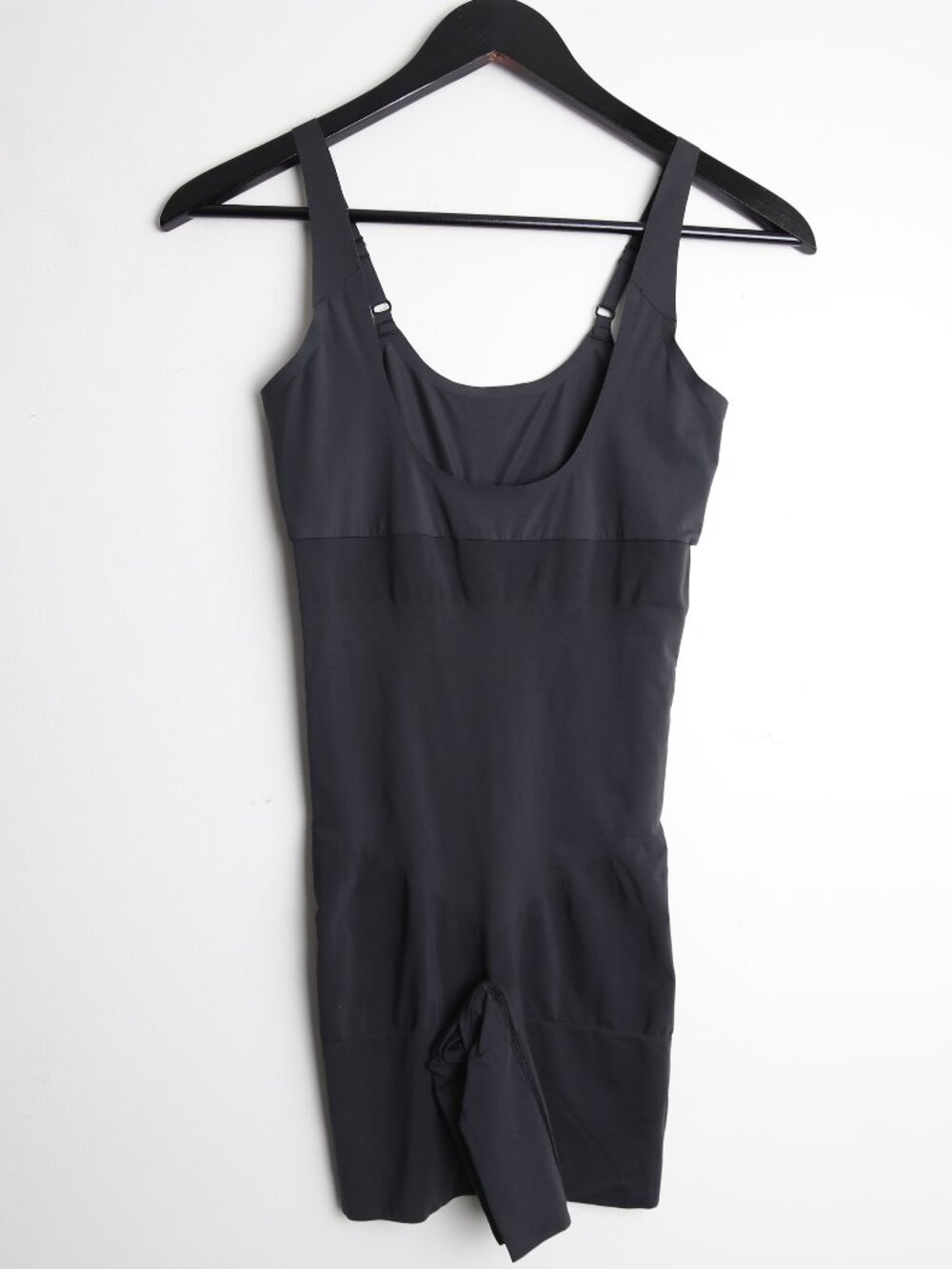 SPANX Sculpt OnCore Open-Bust Mid-Thigh Bodysuit Smooth Black Size Large